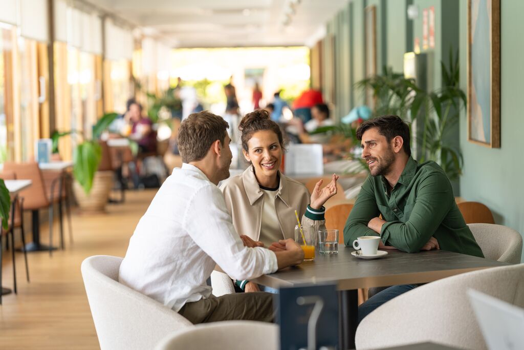 Restaurante y Clubroom en David Lloyd La Finca